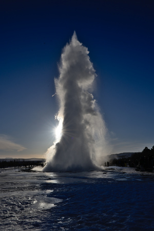 iceland geyser